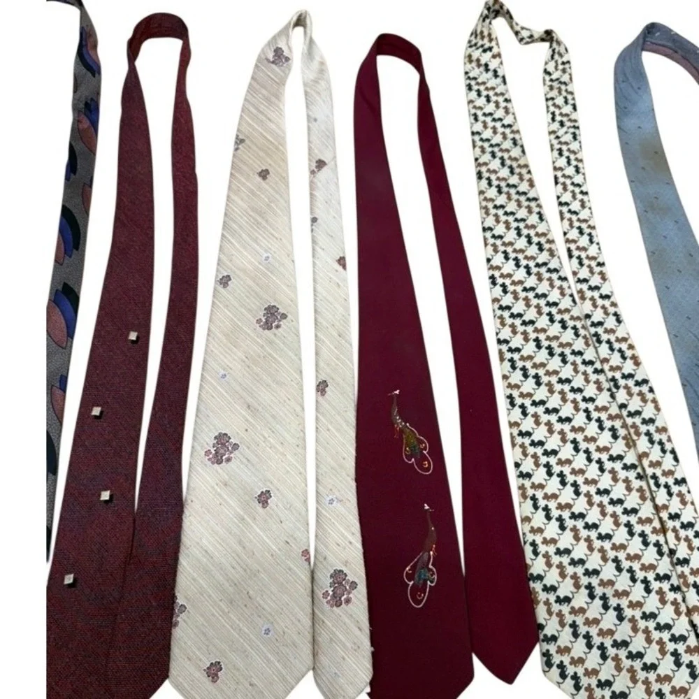 Vintage Mens Necktie Lot 12pc Retro Geometric Novelty Striped  FLAWS FINAL SALE!